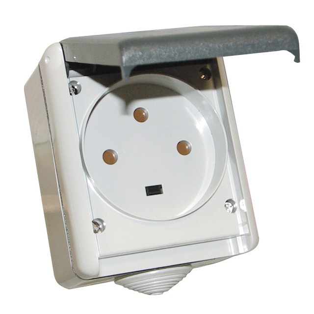 Prise Etanche Saillie 3P+T 20A Legrand référence fournisseur 2161022